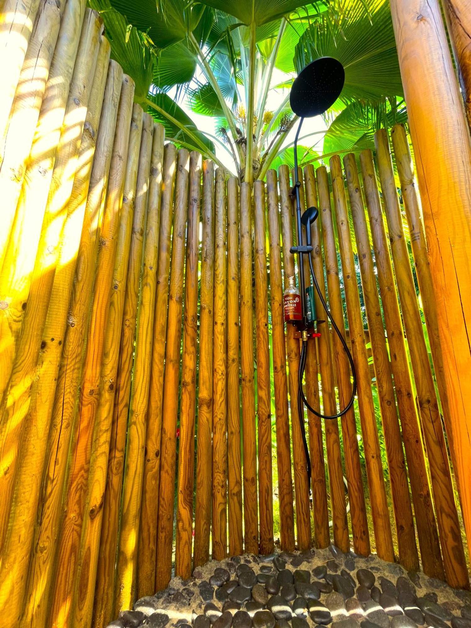 Nature caraïbe lodge à Deshaies face à la mer 3 ch Esterno foto